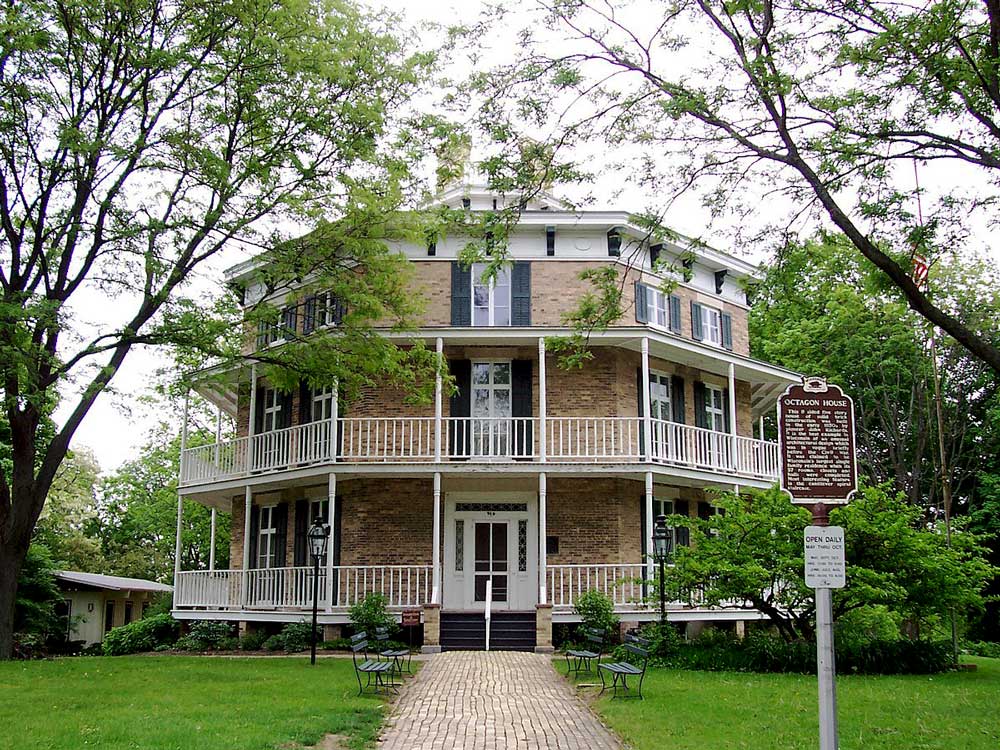 Wisconsin's Octagon House